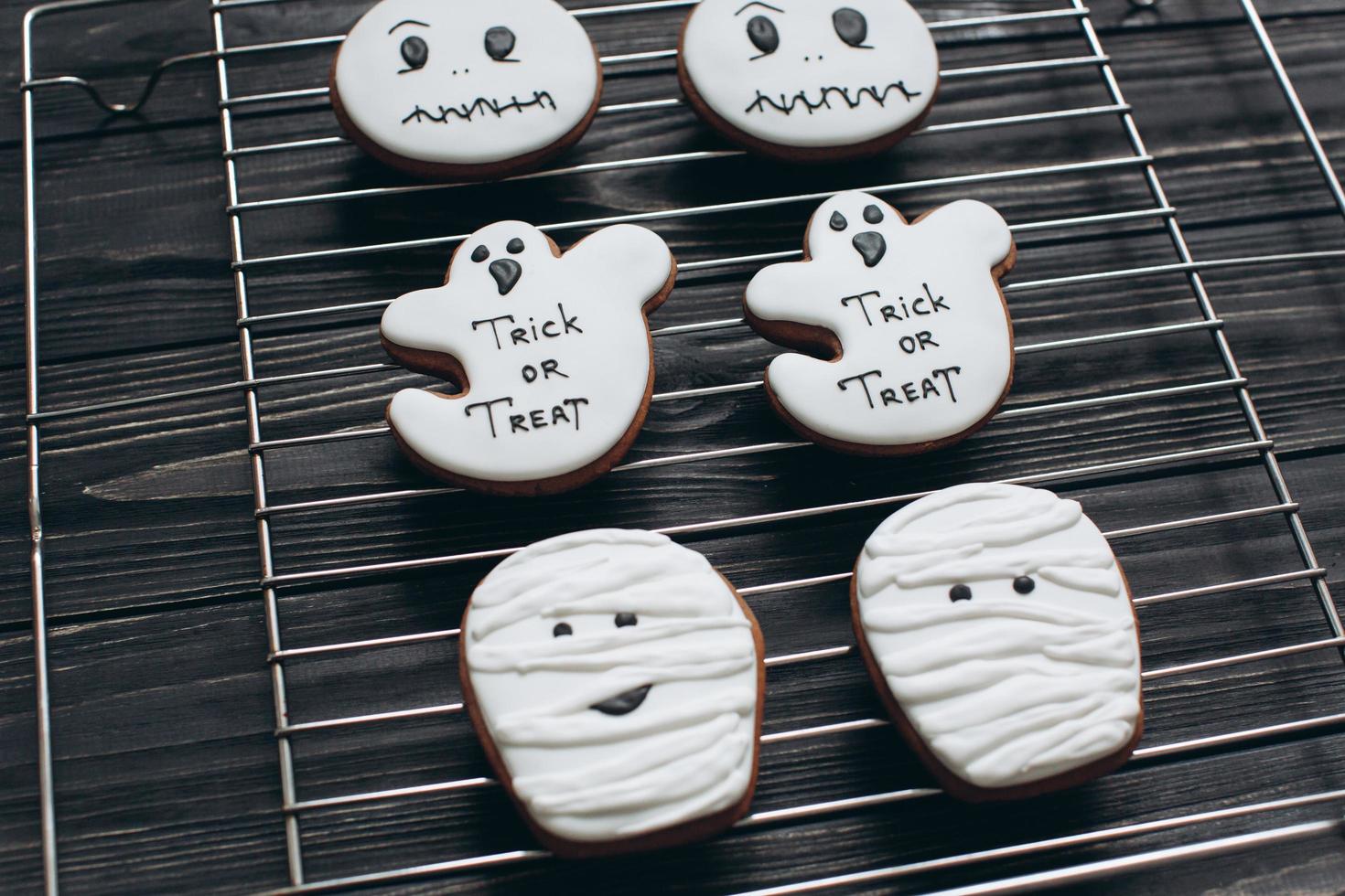 biscotti di halloween fatti in casa. foto