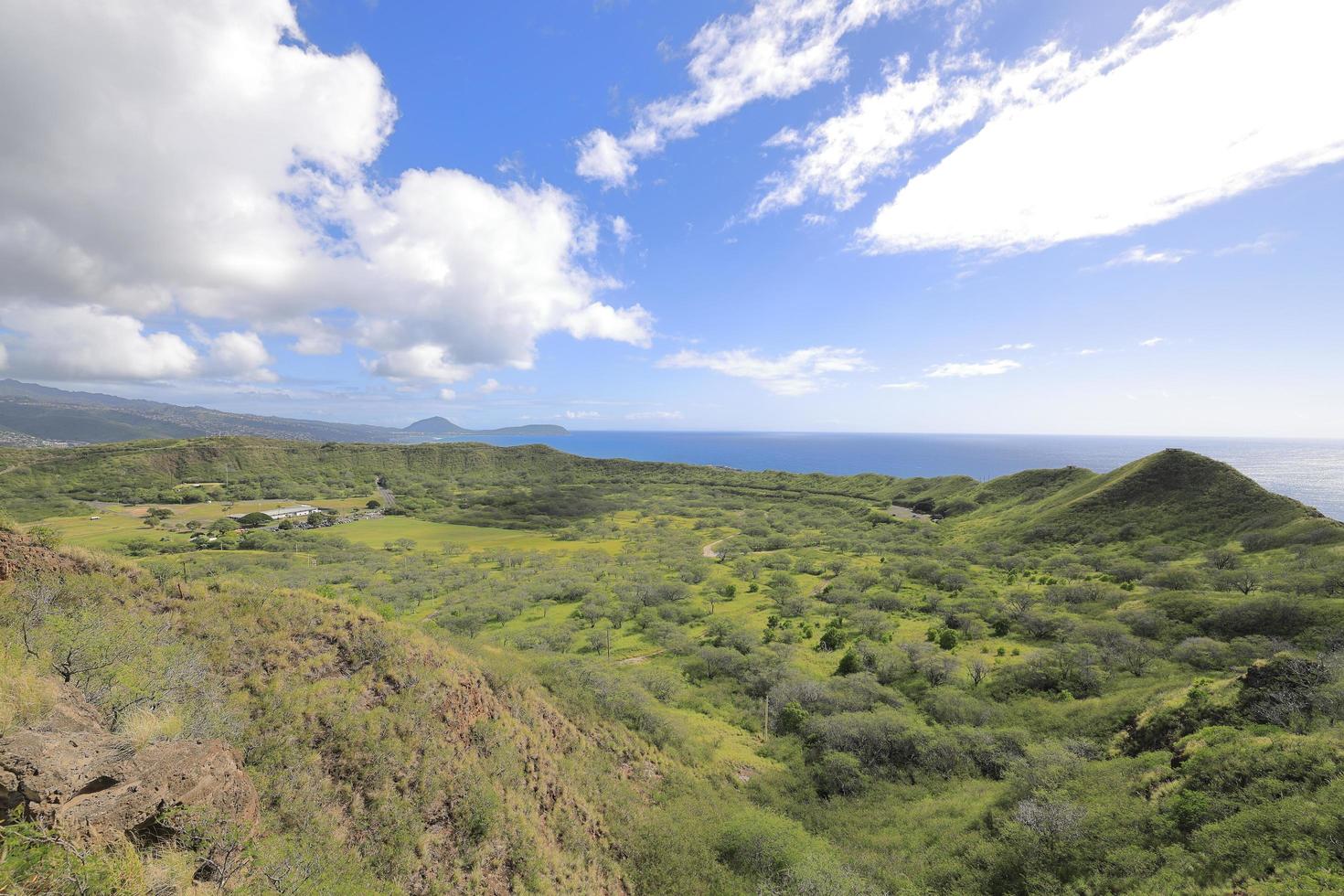 vista del cratere della testa di diamante hawaii foto