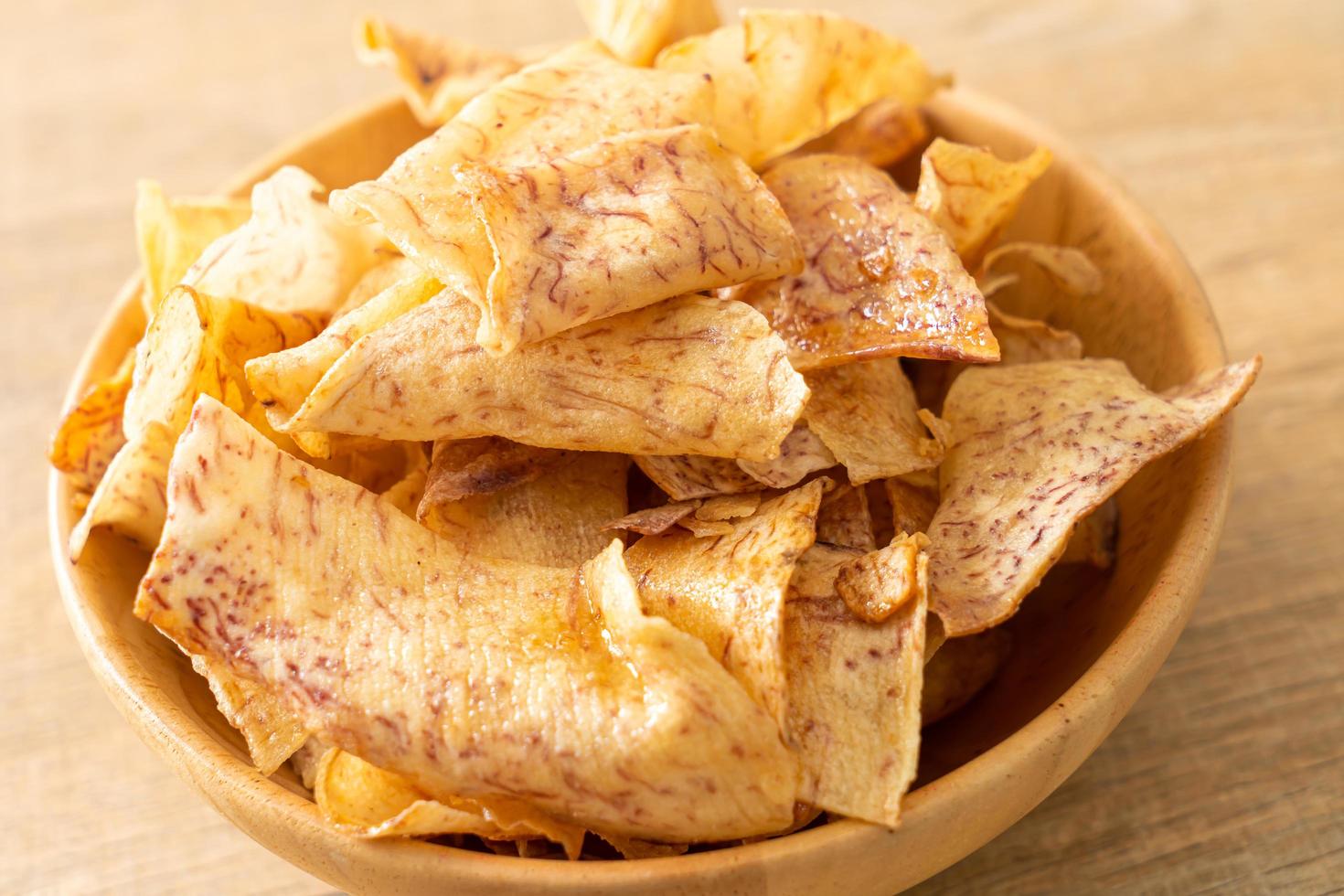 chips di taro dolci croccanti - snack foto