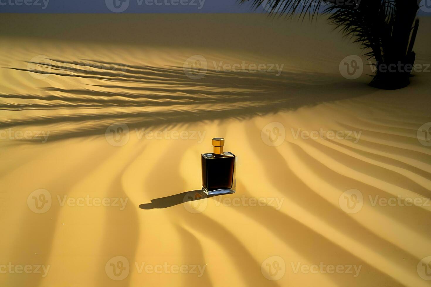 un' bottiglia di profumo su il riva del mare è avvolto nel un' onda. giallo sabbia su il spiaggia, marino cosmetici e fragranza. neurale Rete ai generato foto