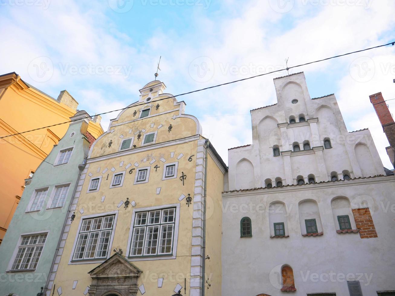 architettura i tre fratelli in lettonia riga centro storico foto