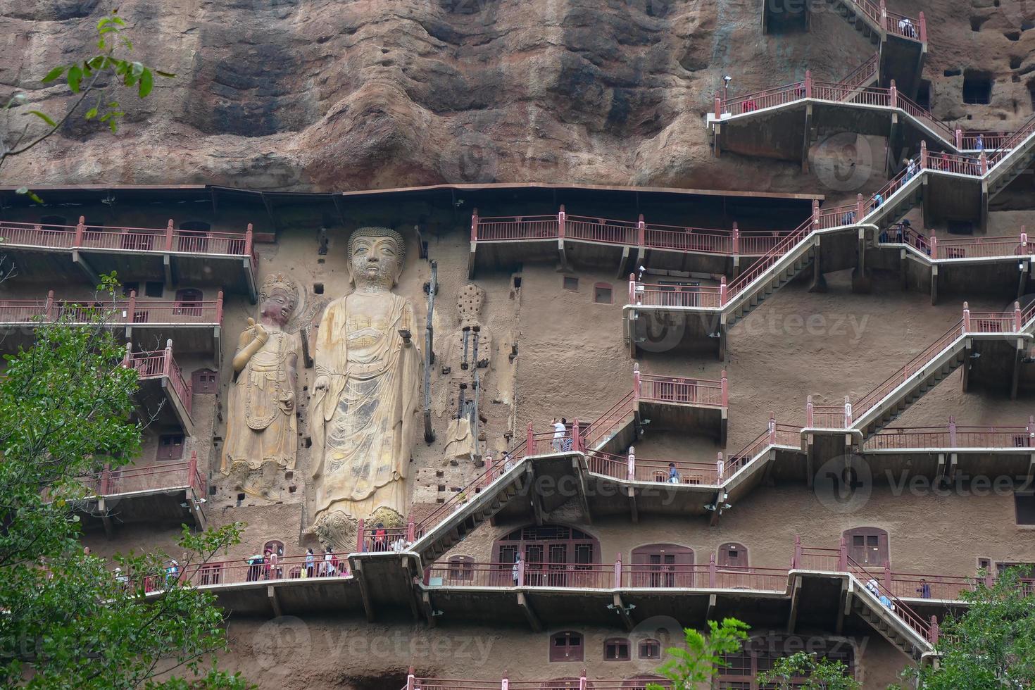 complesso grotta-tempio di maijishan nella città di tianshui, provincia di gansu, cina. foto