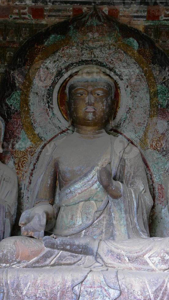 complesso grotta-tempio di maijishan nella città di tianshui, provincia di gansu, cina. foto