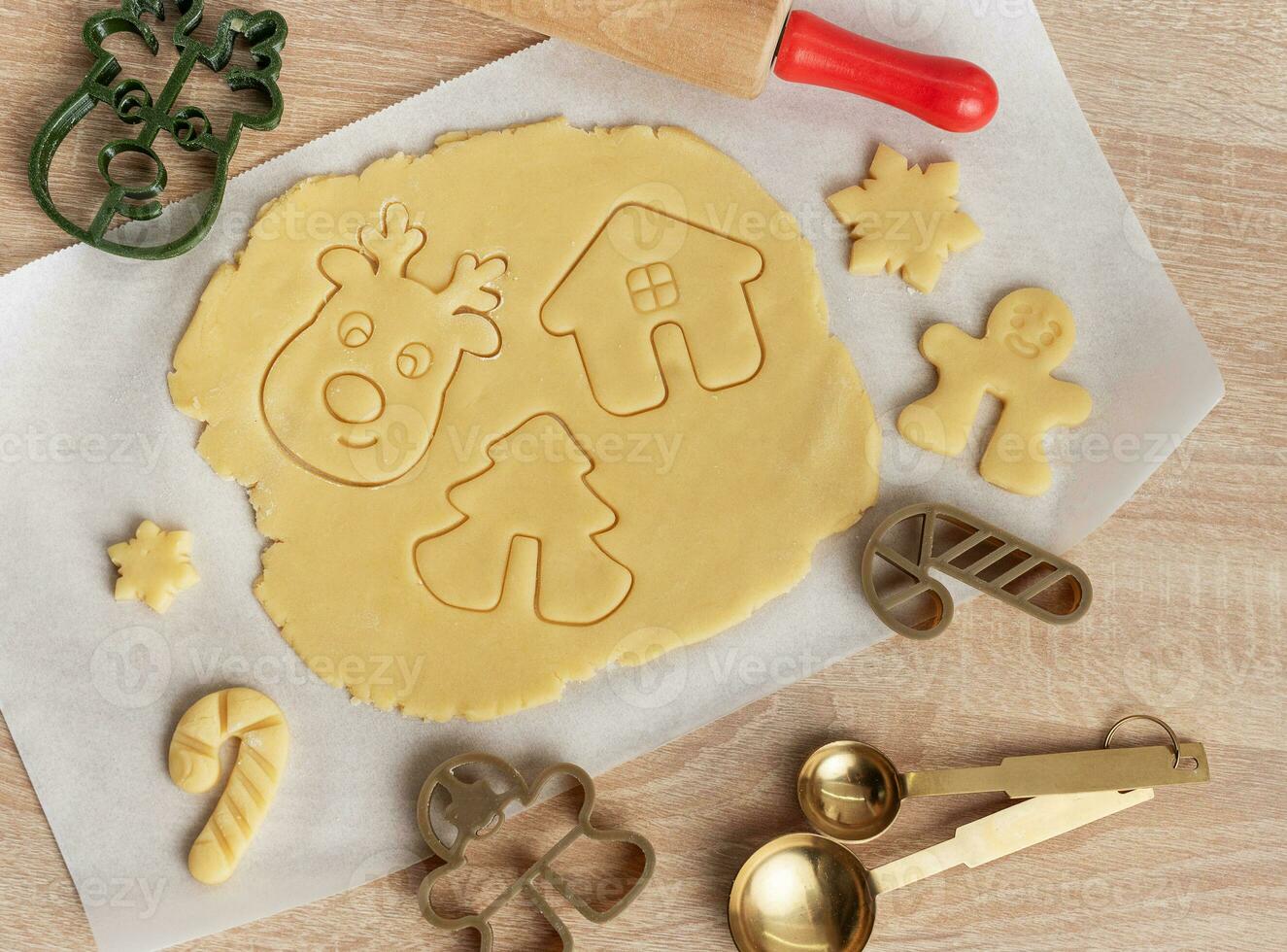 Natale cottura al forno, Pan di zenzero biscotti foto