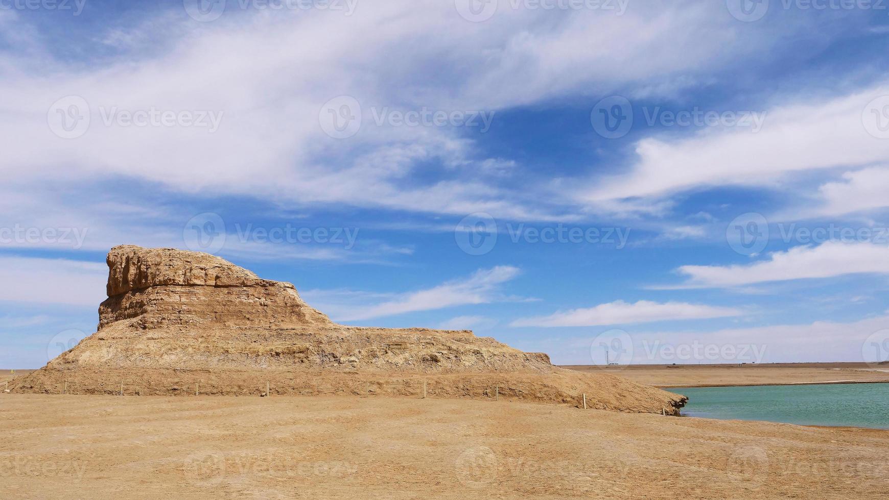 Dachaidan wusute water yadan parco geologico nel qinghai cina foto