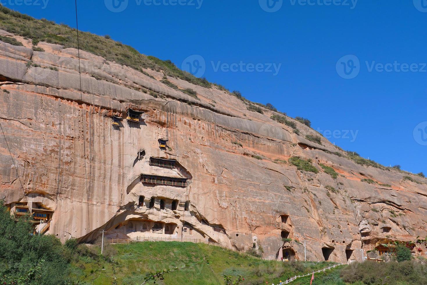 bella vista del paesaggio del tempio di mati in zhangye gansu china. foto