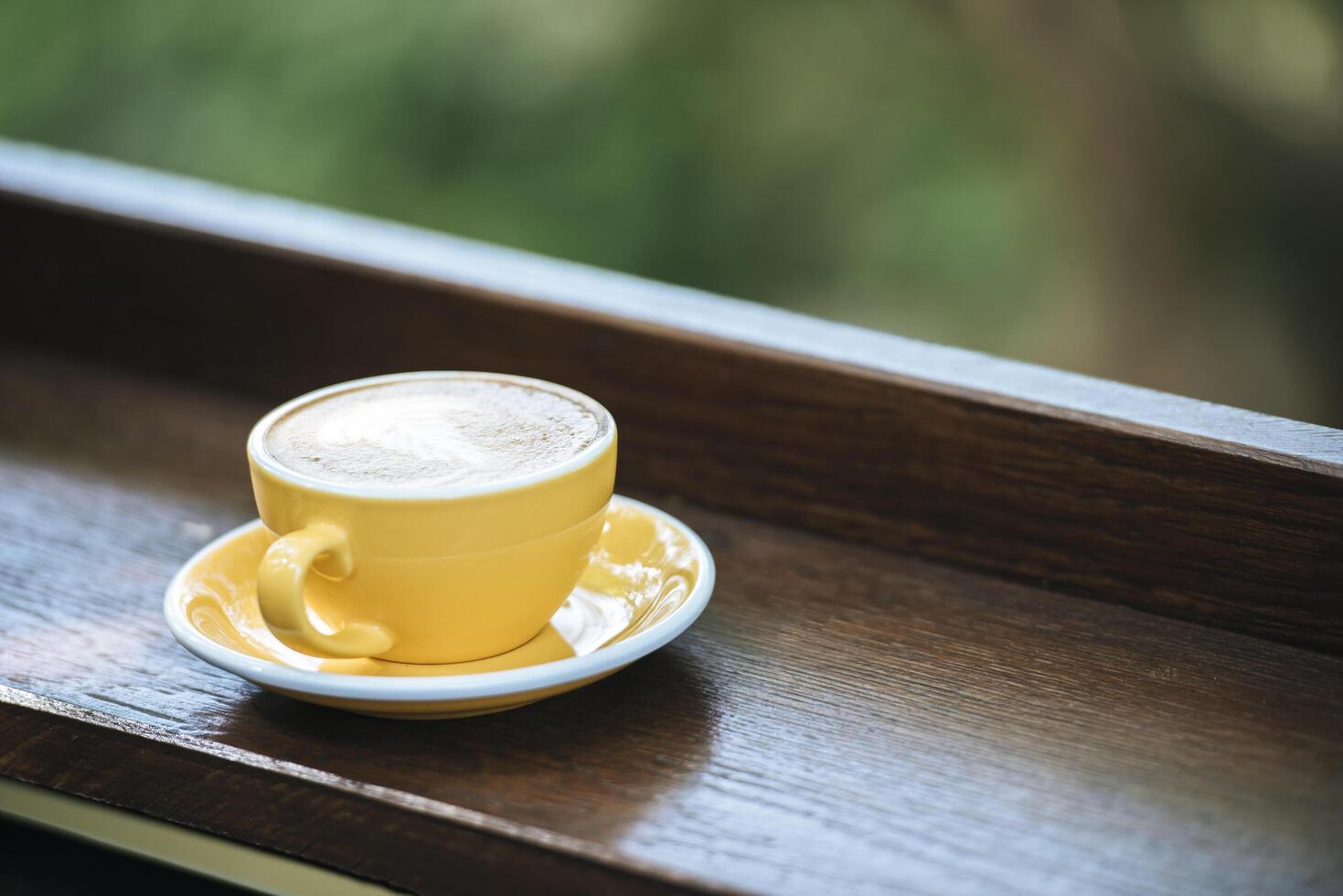 tazza di caffè in caffetteria foto