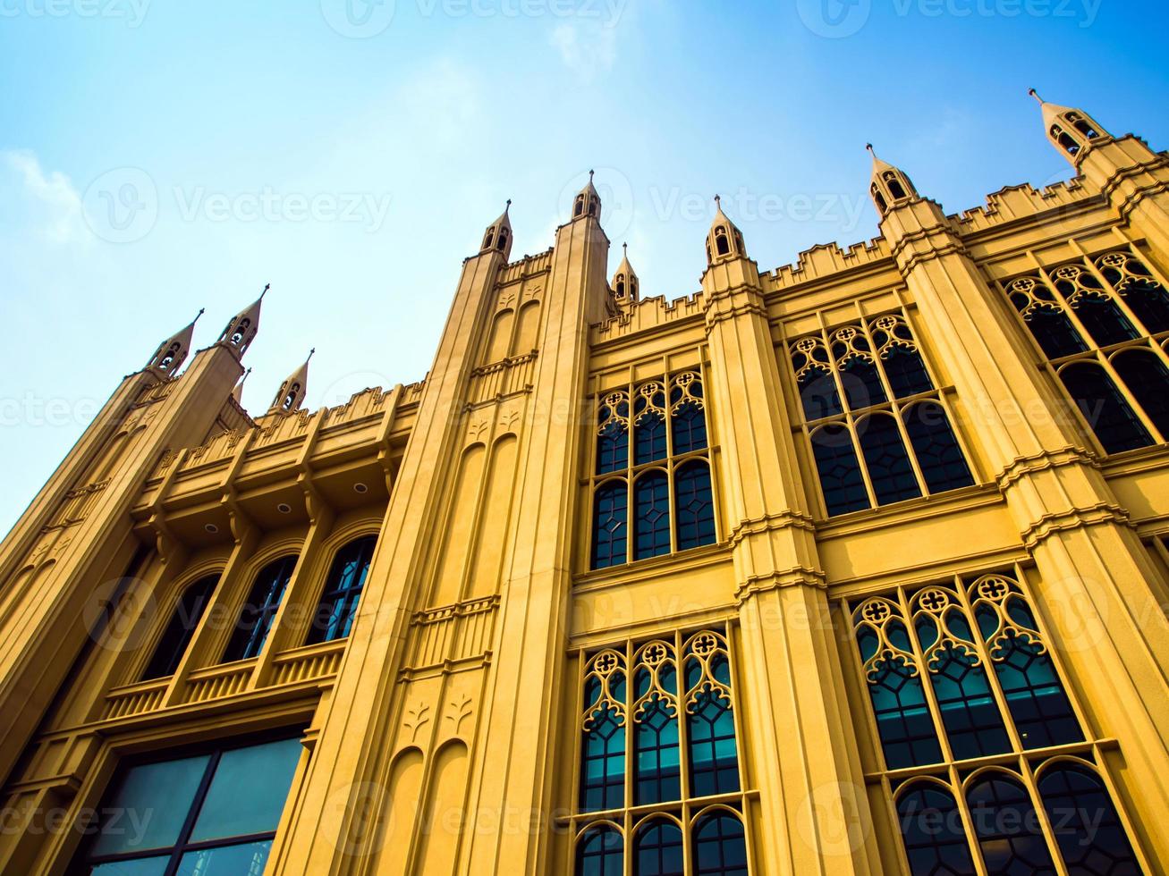 edificio in stile architettura vittoriana foto