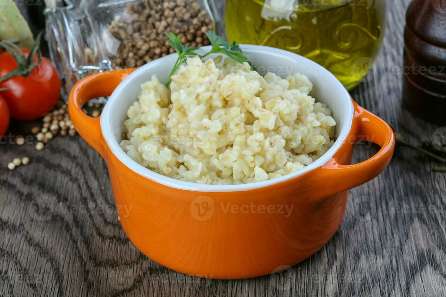 bulgur nel il ciotola foto