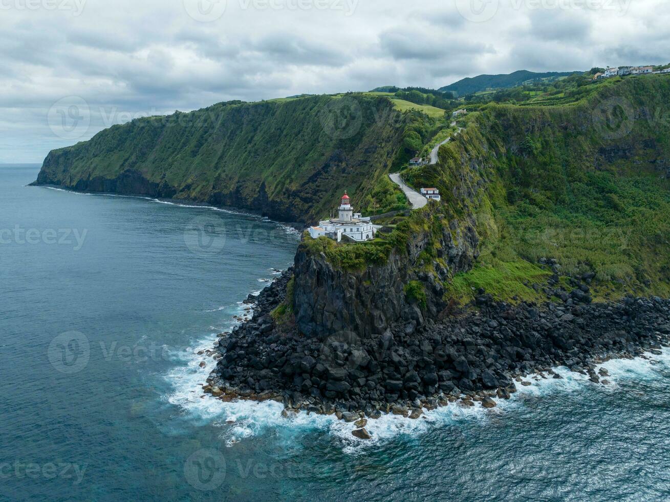 farol fare arnel - Azzorre, Portogallo foto