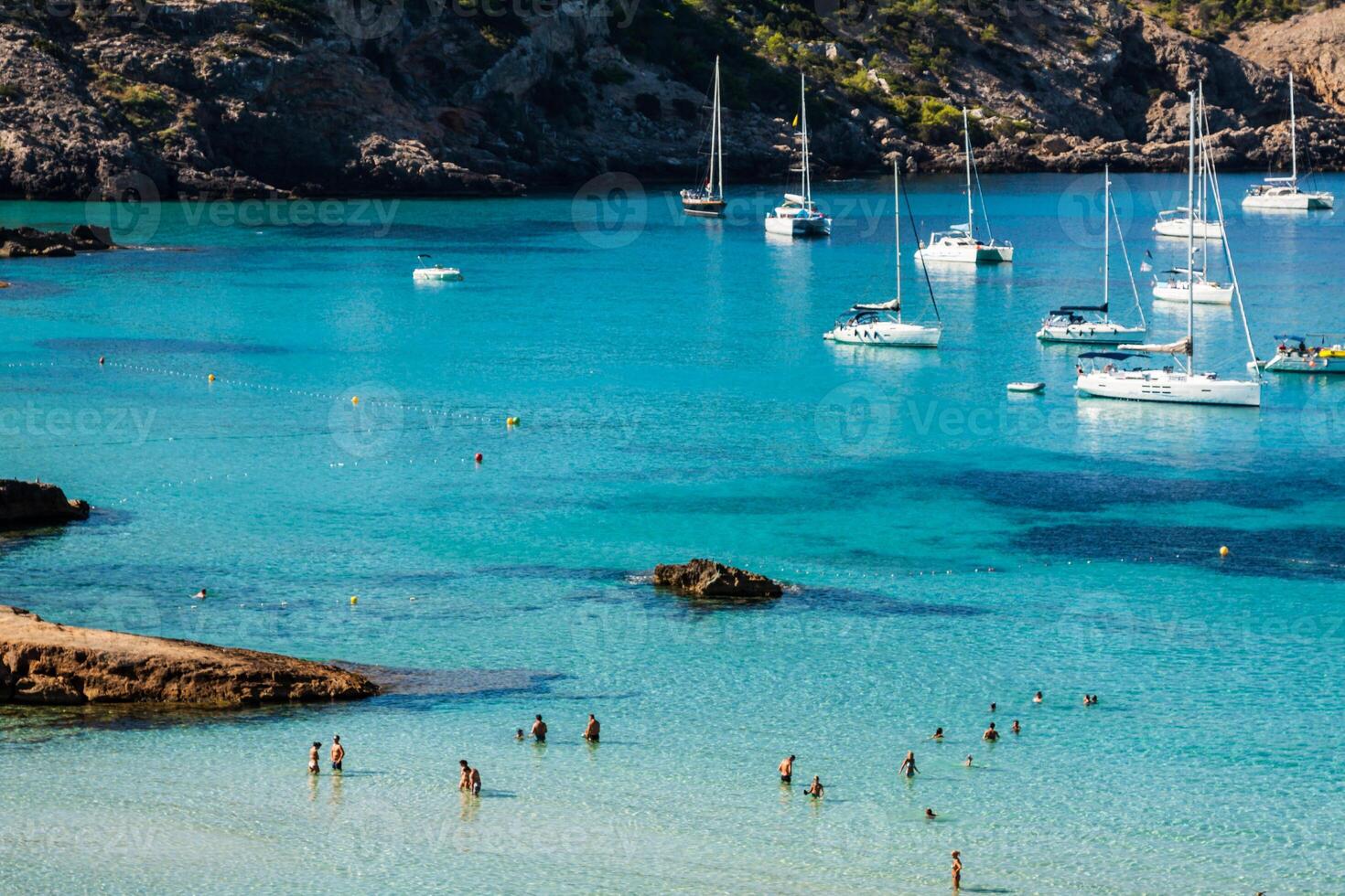 cala tarida nel ibiza spiaggia san jose a baleari isole foto