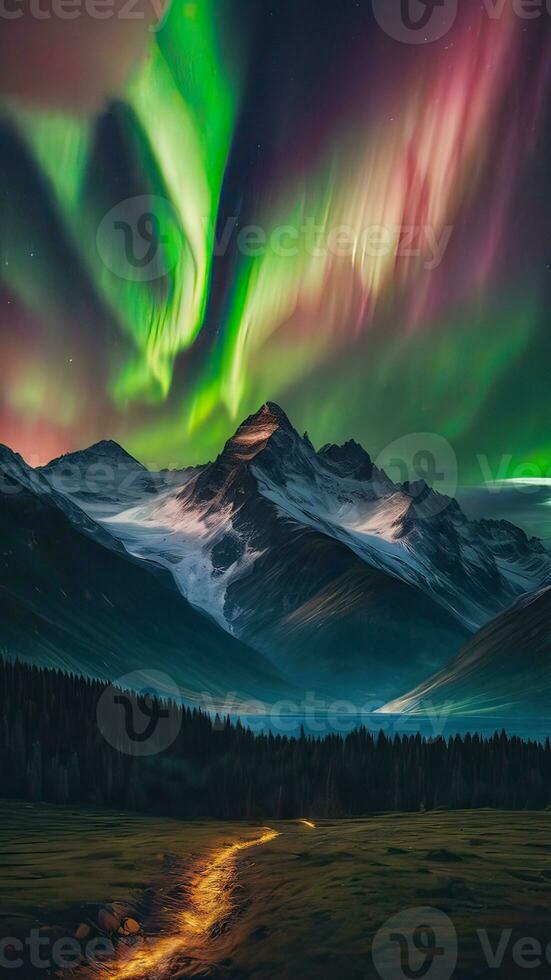 paesaggio con montagne e aurora foto