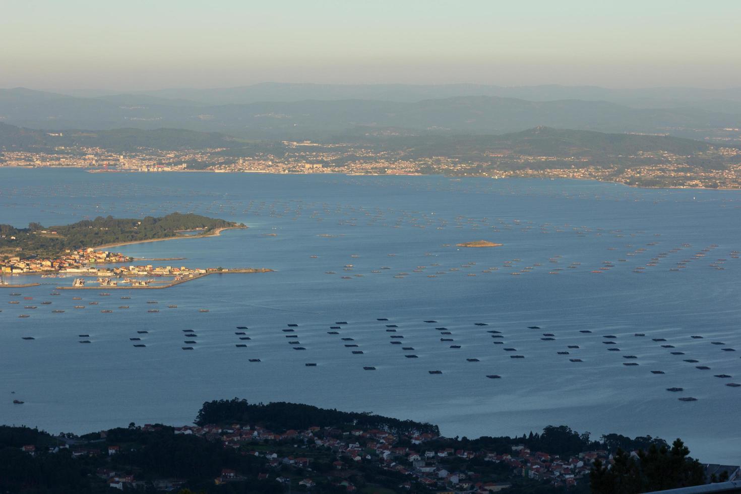 vista generale della ria de arosa in galizia, spagna foto