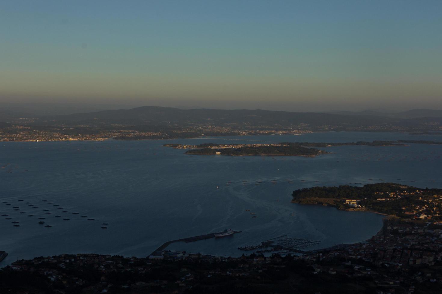 vista generale della ria de arosa in galizia, spagna foto