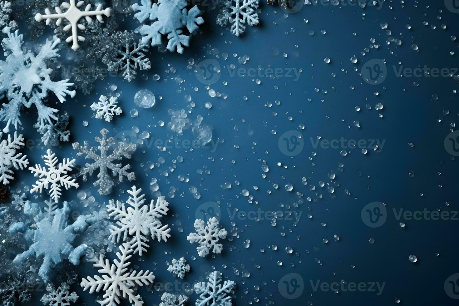 Natale piatto posare modello con neve e fiocchi di neve, su il buio Marina Militare blu sfondo con copia spazio. foto