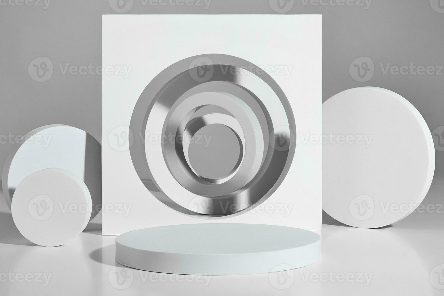 podio design per Prodotto Schermo a partire dal geometrico forme su grigio foto