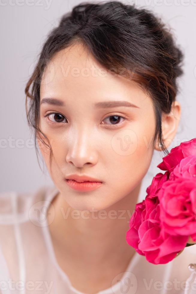 ritratto di bella donna asiatica foto