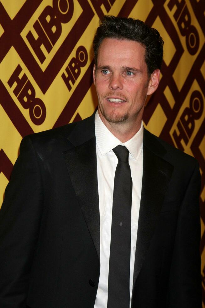 Kevin dillon in arrivo a il hbo inviare d'oro globo festa a circa 55 a il beverly hilton Hotel nel beverly colline circa su gennaio 11 2009 2008 foto