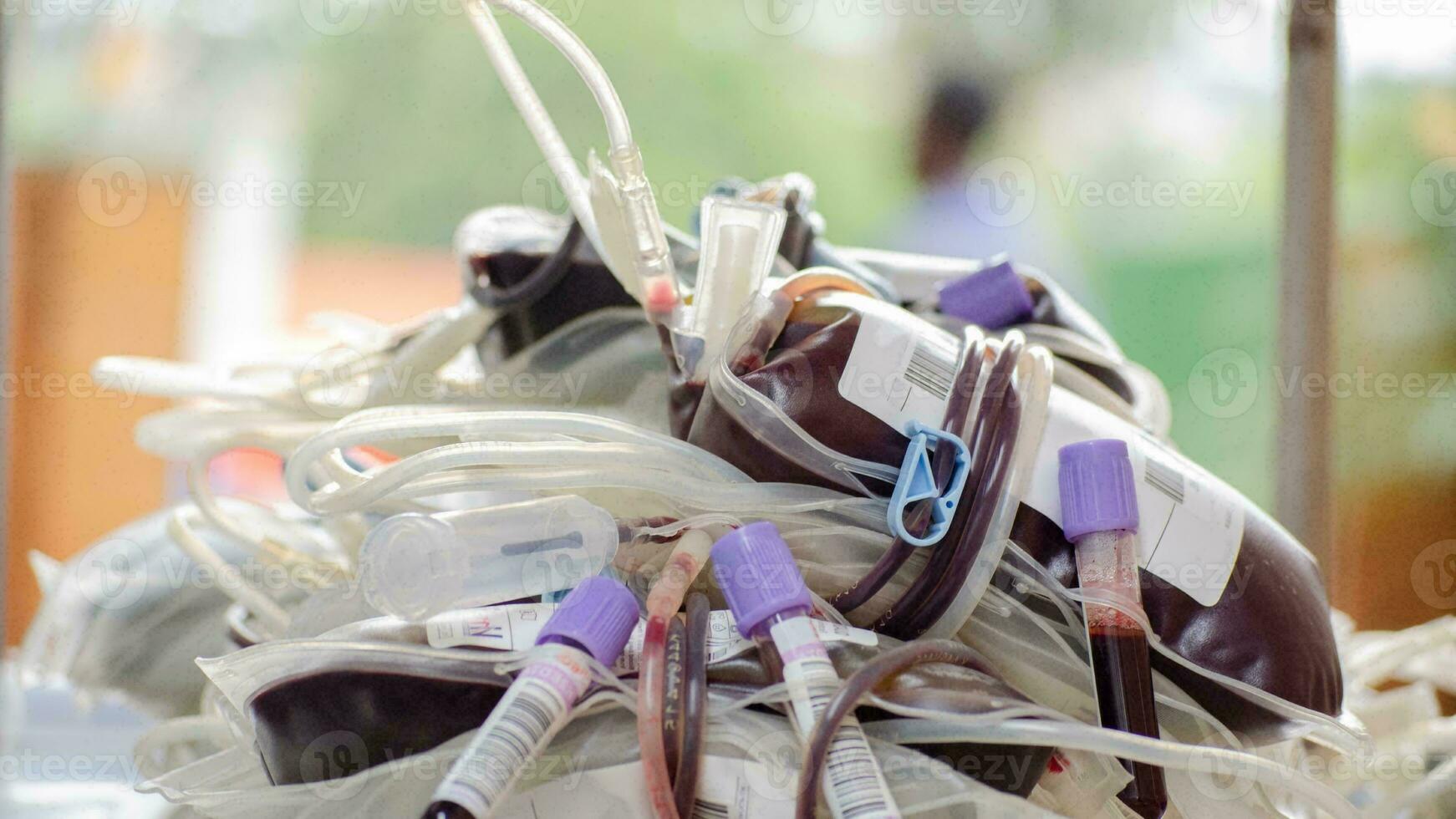 sangue Borsa donazione centro, trasfusione concetto, salvavita ospedale procedura, medico fornitura nel emergenza situazione foto