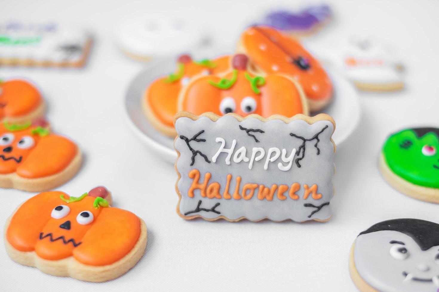 set di biscotti divertenti di halloween foto