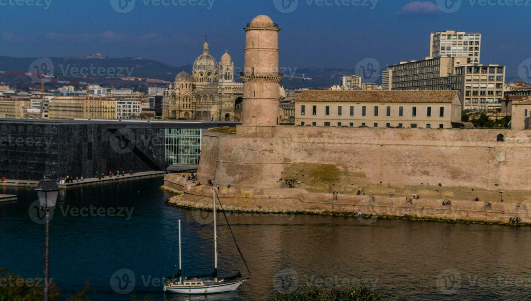 vecchio porta e forte di marsiglia foto