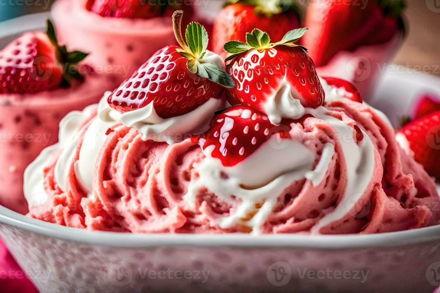 un' ciotola di ghiaccio crema con fragole e frustato crema. ai-generato foto