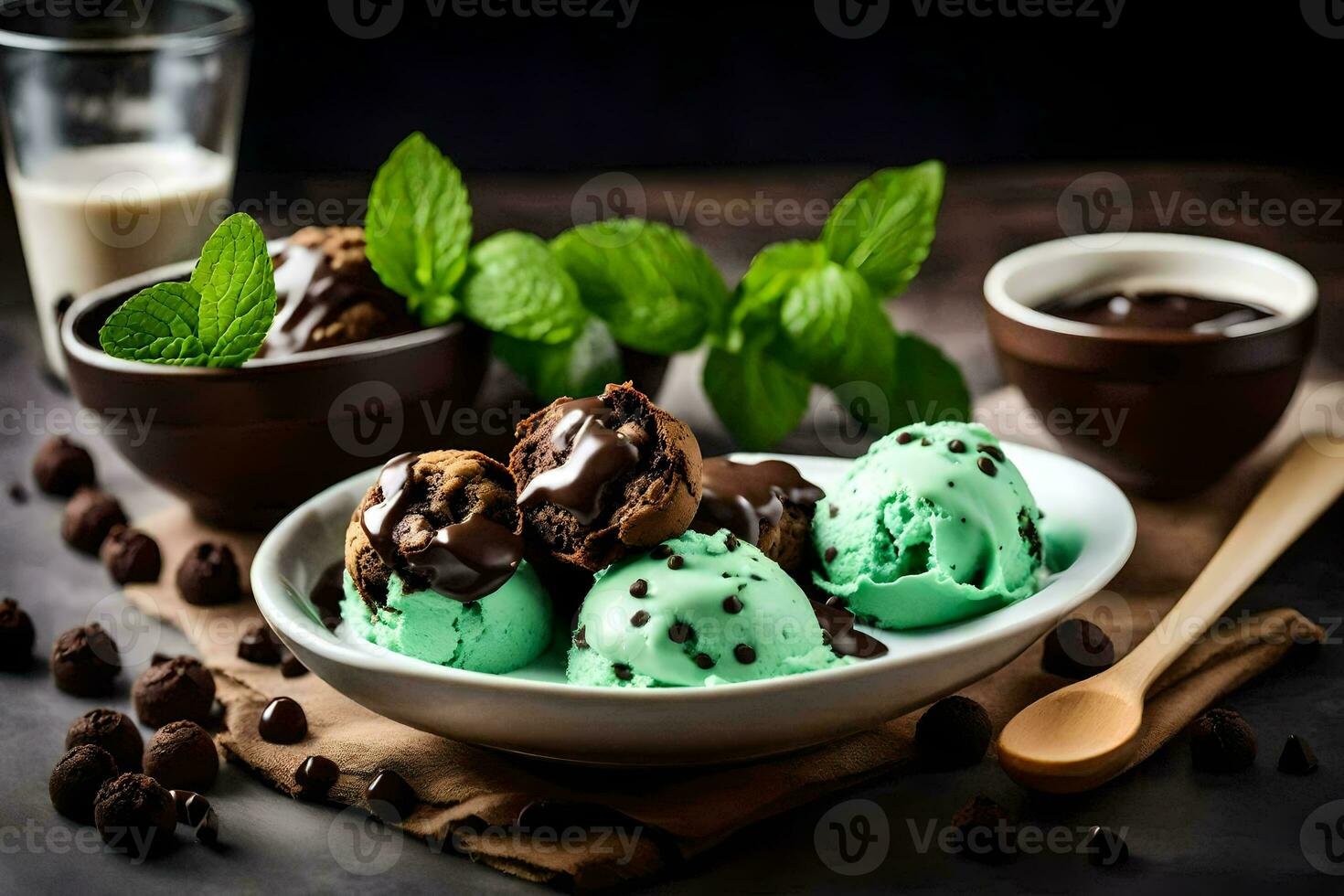 cioccolato menta ghiaccio crema nel un' ciotola con menta le foglie e cioccolato patatine fritte. ai-generato foto