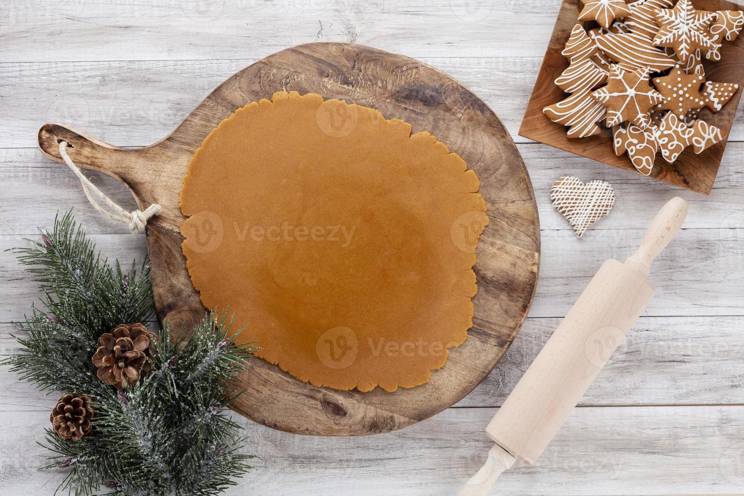 natale, capodanno sfondo di cucina. ingredienti e utensili per la cottura. foto