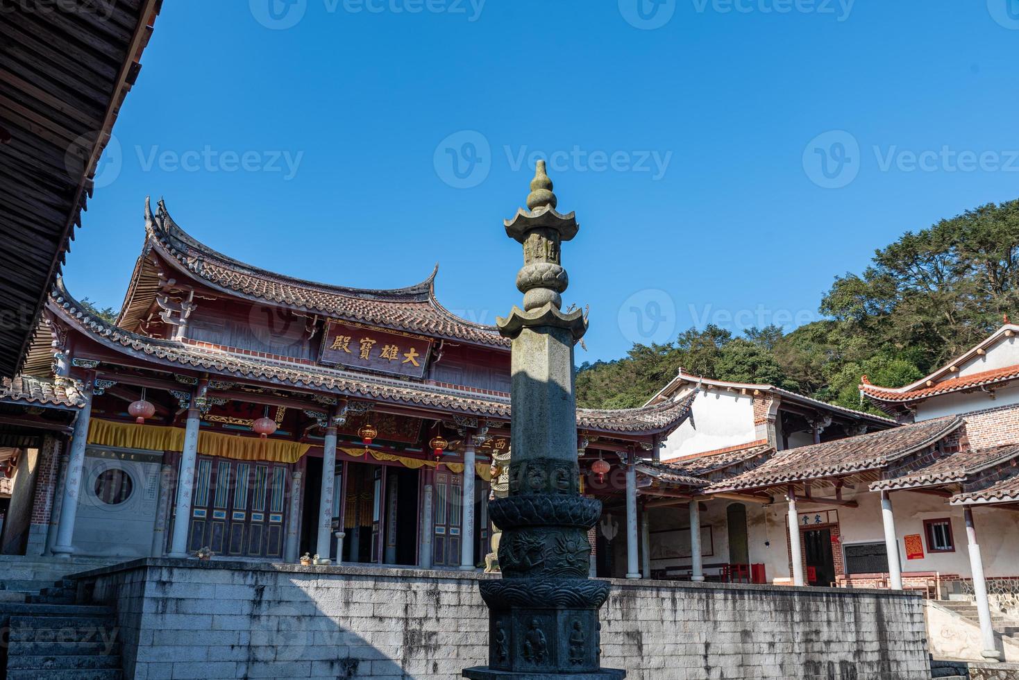 struttura locale dei templi buddisti tradizionali cinesi foto