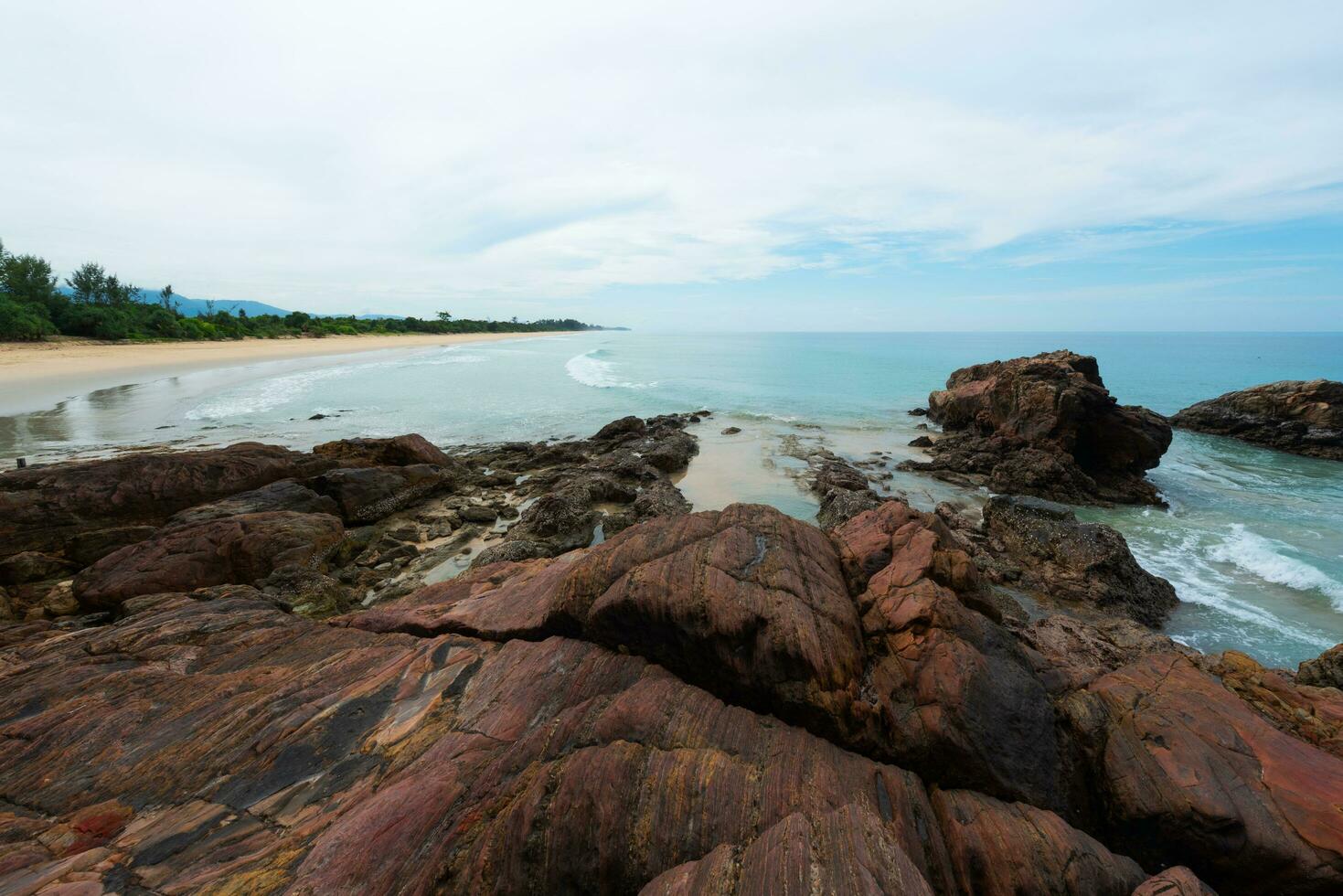 scena di bellissimo tailandese mueng spiaggia, phanng. foto