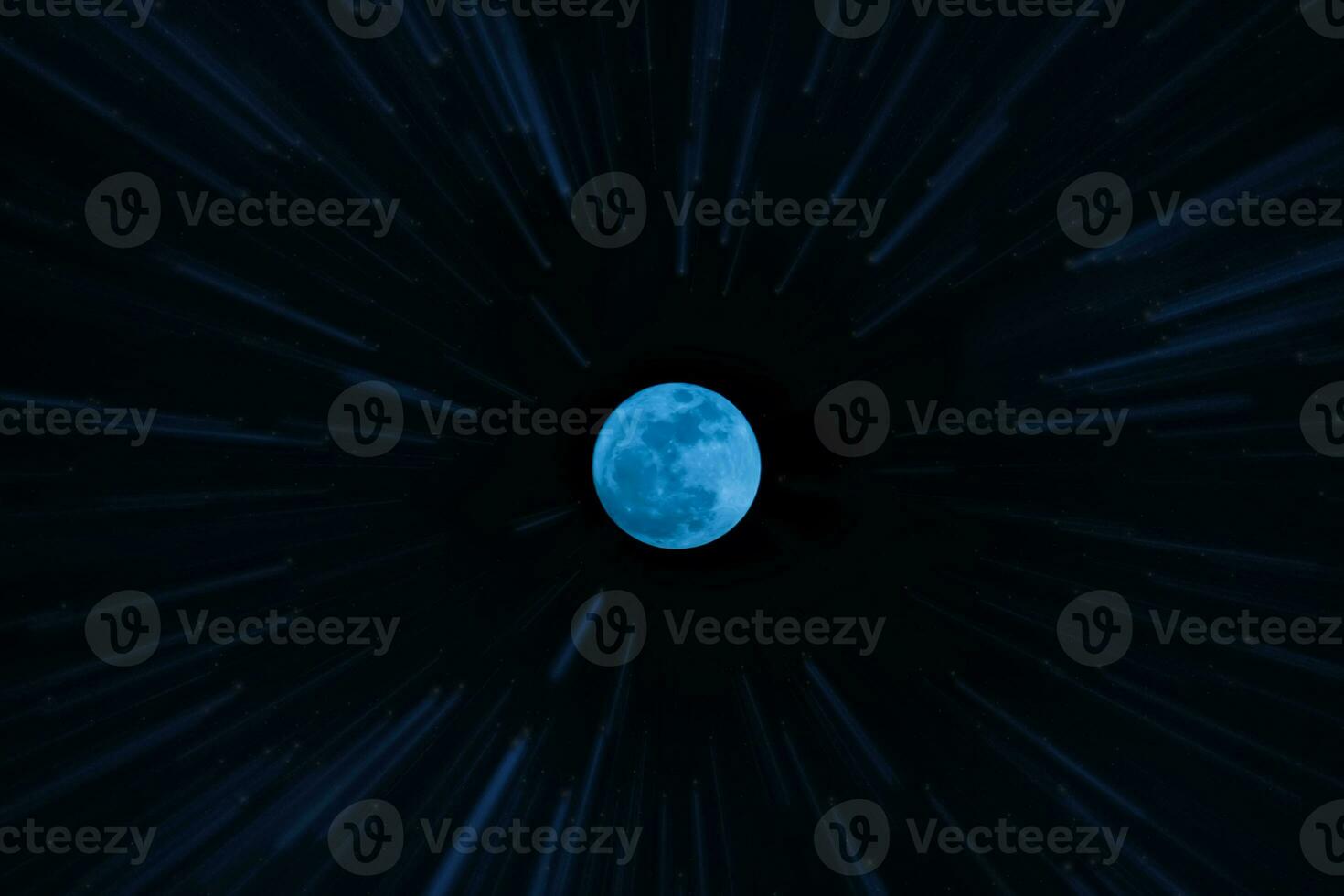 notte cielo e blu pieno Luna. foto