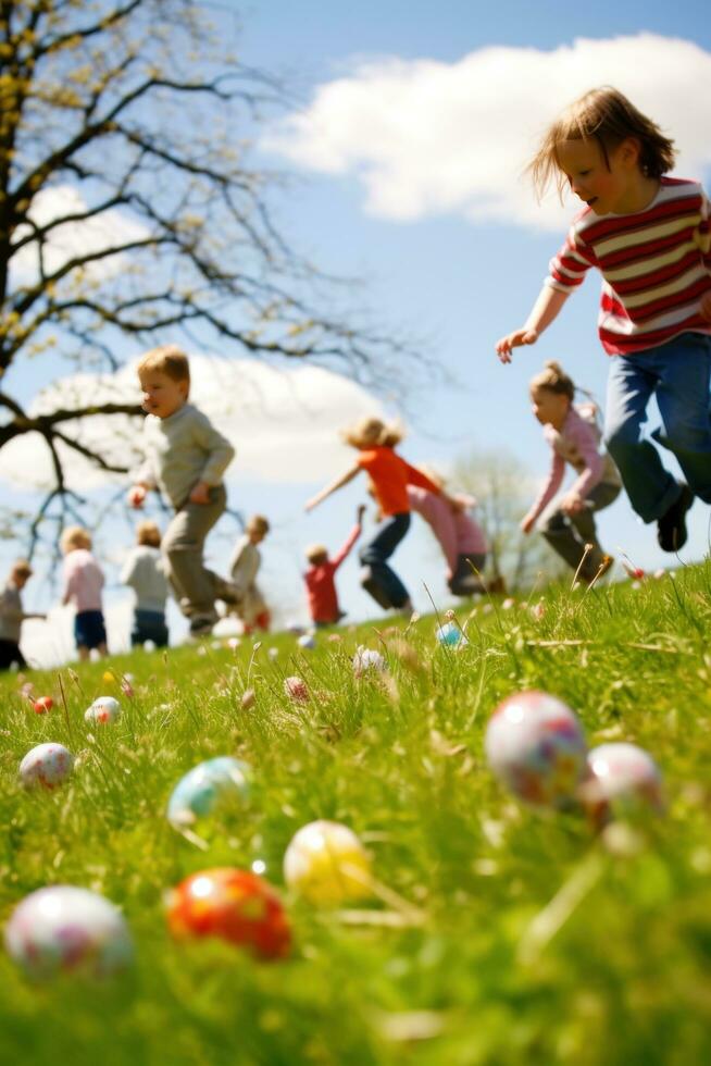 ai generato un' giocoso tiro di bambini a caccia per Pasqua uova nel un' erboso campo, con un' sfondo di alberi foto