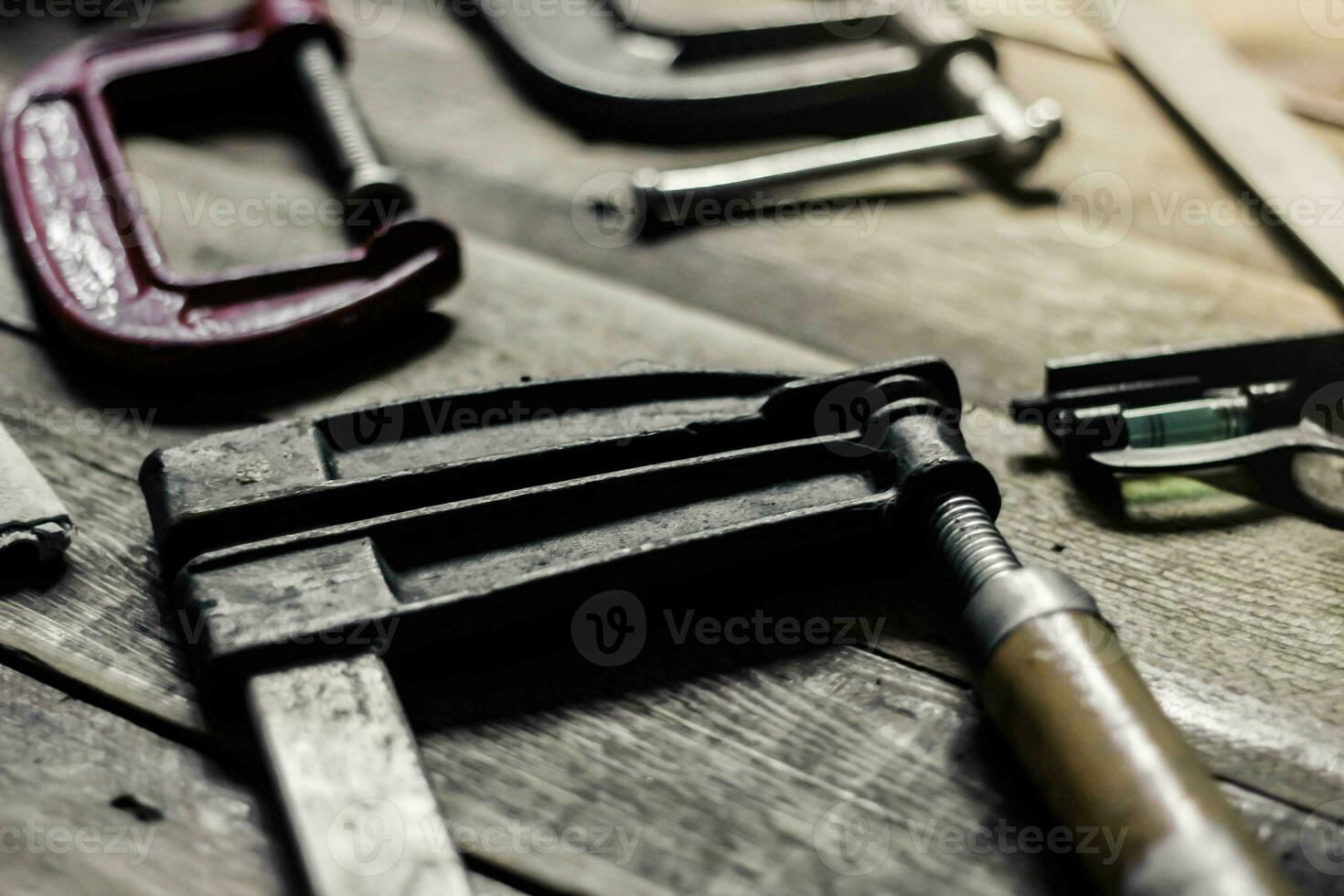 Vintage ▾ tono la lavorazione del legno attrezzo impostato su legna pavimento foto