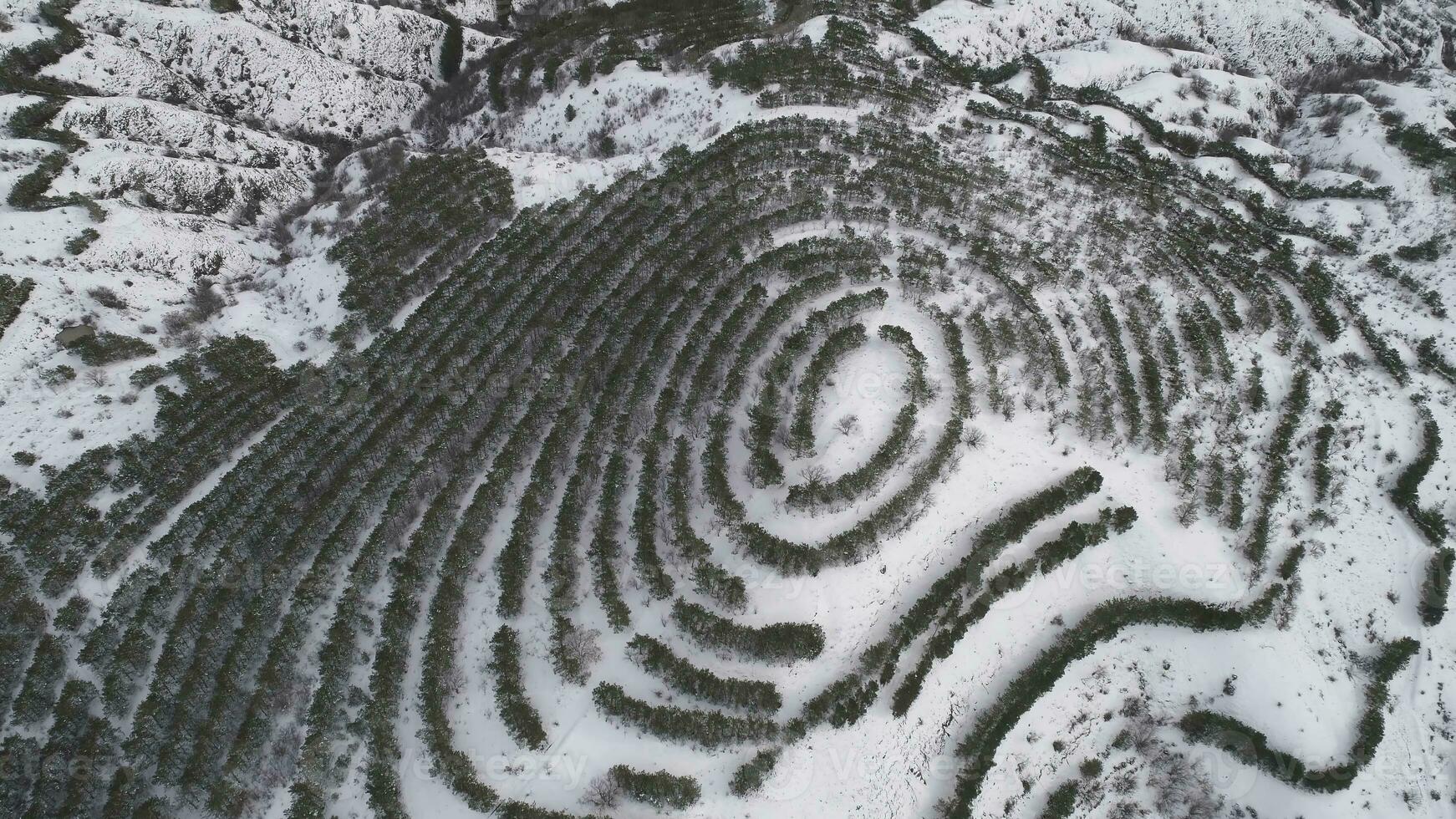 superiore Visualizza di il città nel il Highlands nel inverno. sparo. bellissimo paesaggio foto