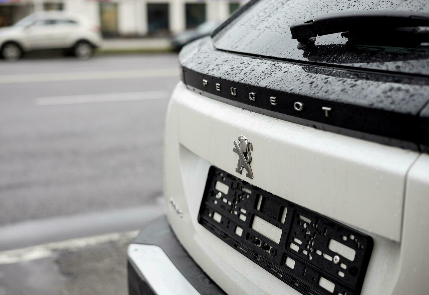 Minsk, bielorussia, dicembre 20, 2023 - francese peugeot auto foto