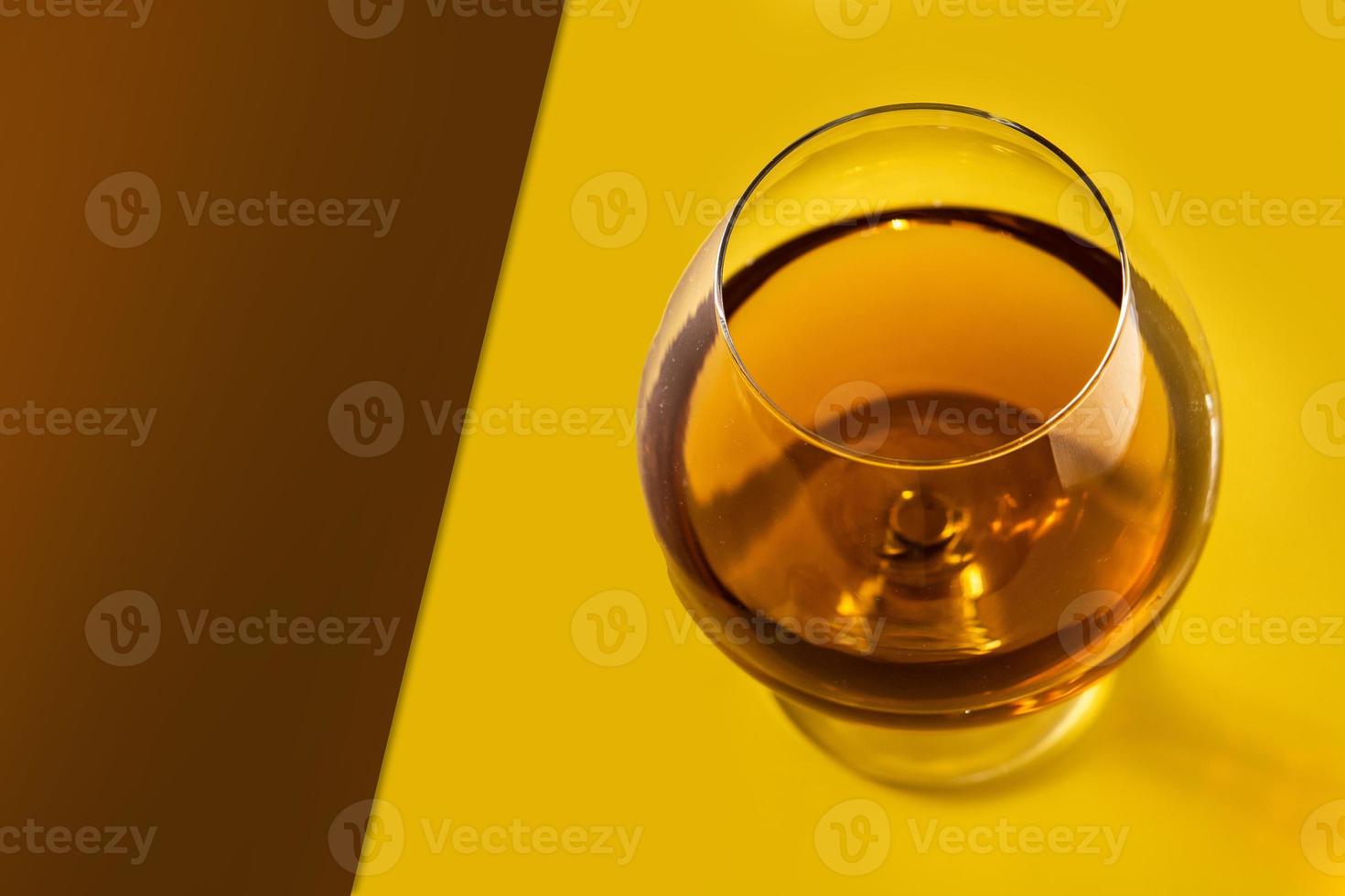 cognac o bevanda al whisky foto