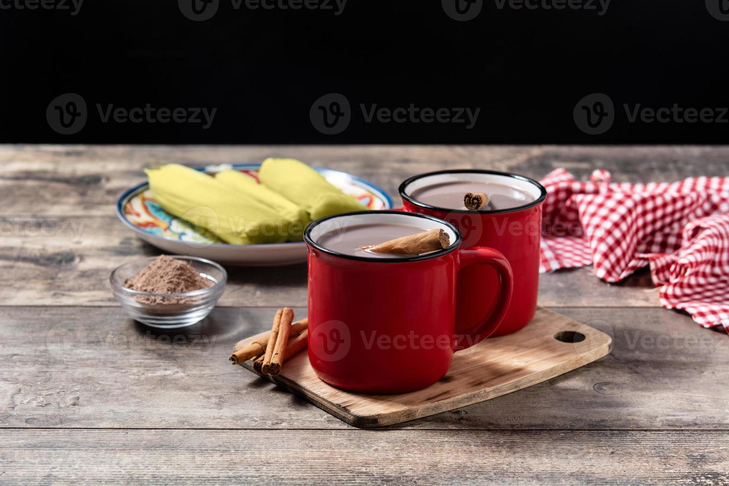 bevanda tradizionale messicana al cioccolato atole foto