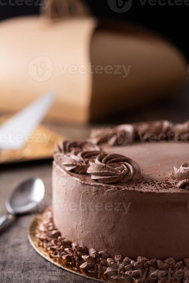 pezzo di torta al tartufo al cioccolato foto