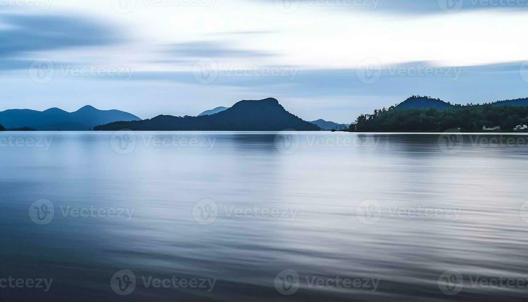 ai generato montagna picco riflette nel tranquillo blu acqua generato di ai foto