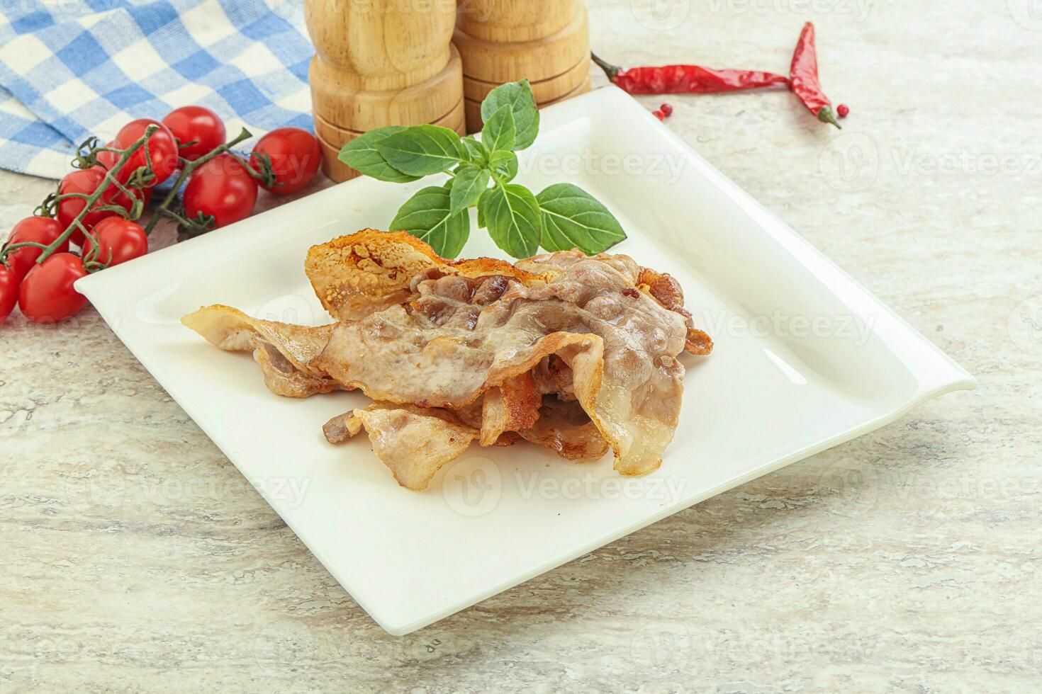 pancetta di maiale fritta a colazione foto