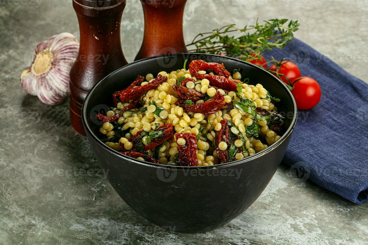 vegetariano pasta ottimo con verdure foto