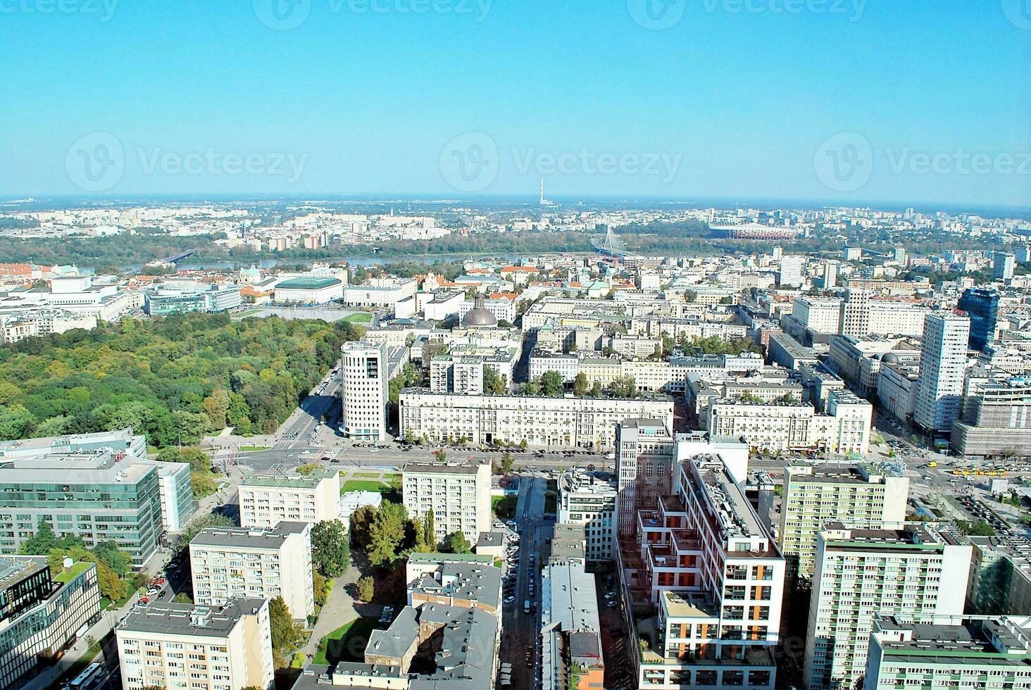 Visualizza di moderno grattacieli nel il città centro. foto