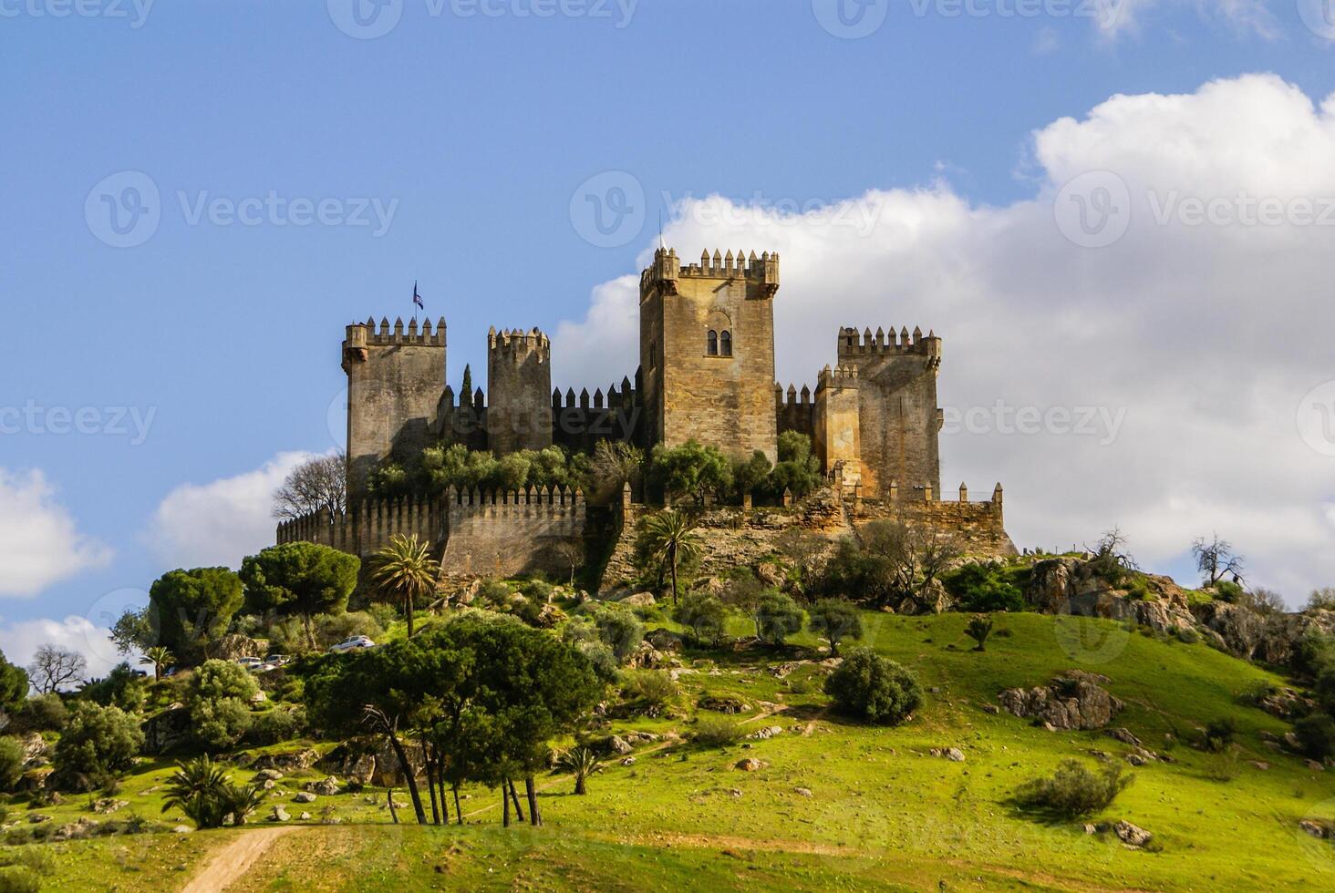 almodovar del rio, cordoba Spagna. artistico e monumentale eredità foto