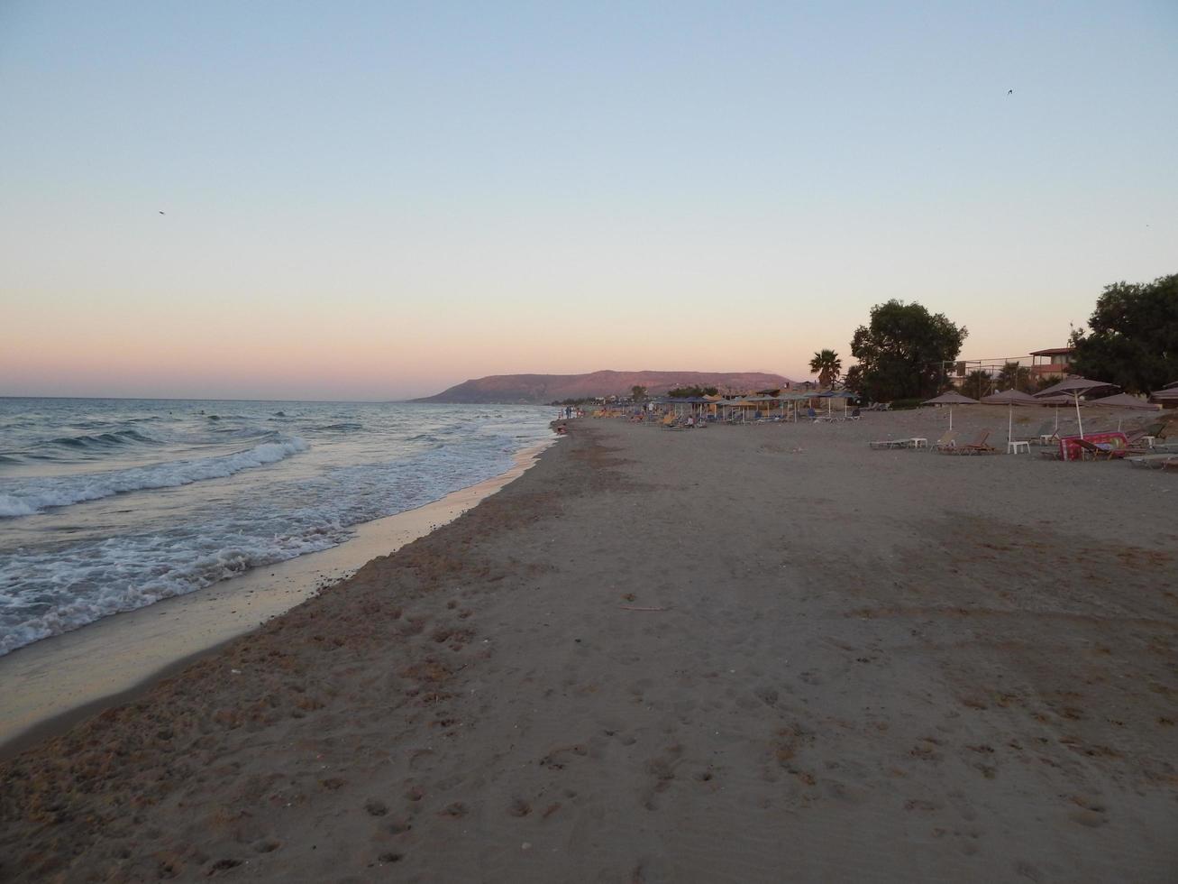 viaggio in grecia sull'isola di creta montagne e mare foto