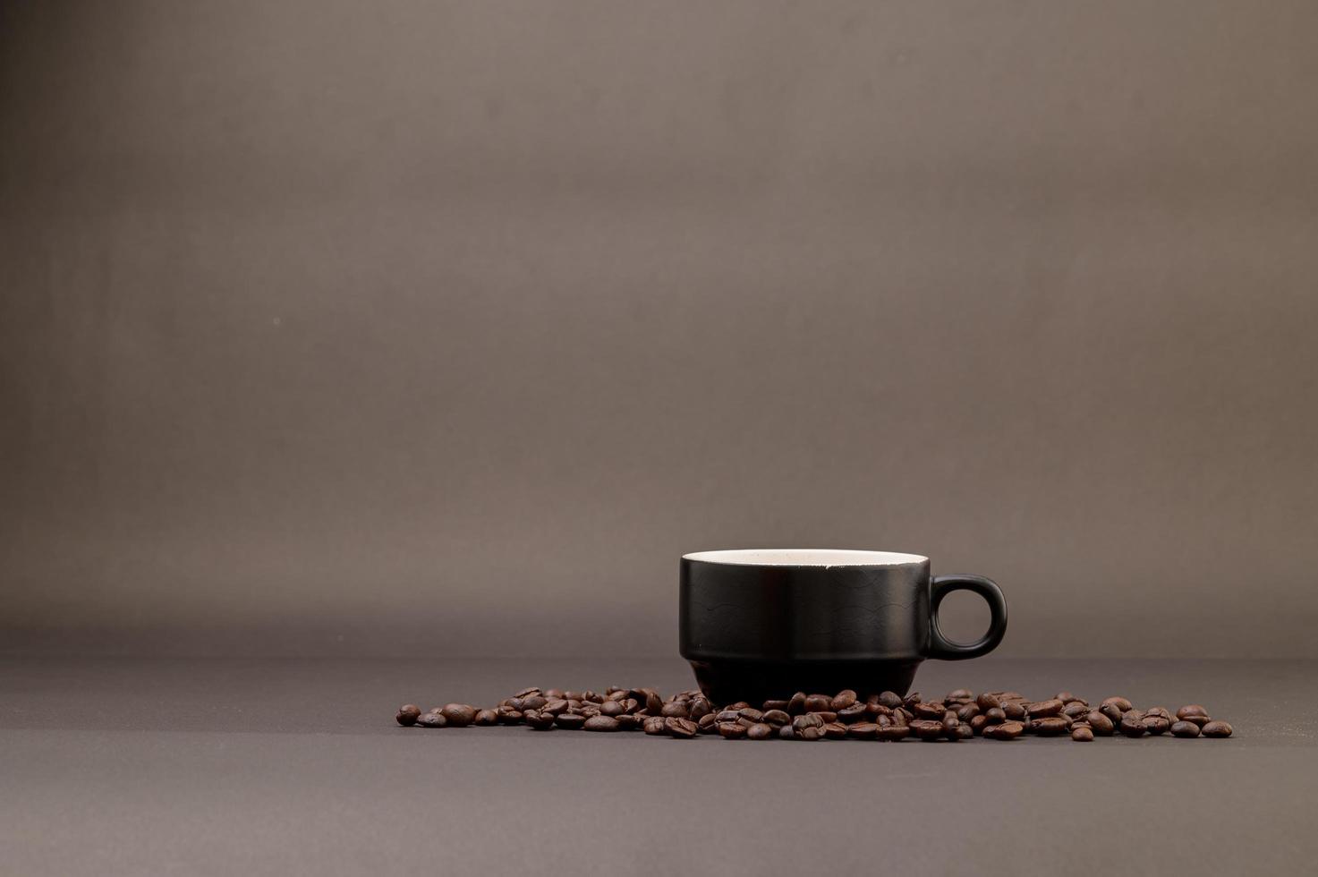 tazza da caffè l'amore per bere il caffè dà energia foto