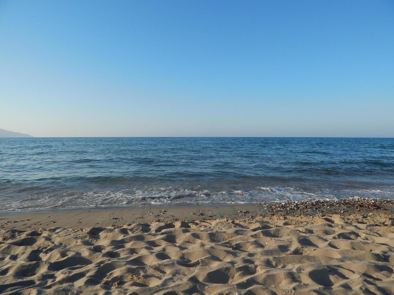 viaggio in grecia sull'isola di creta montagne e mare foto