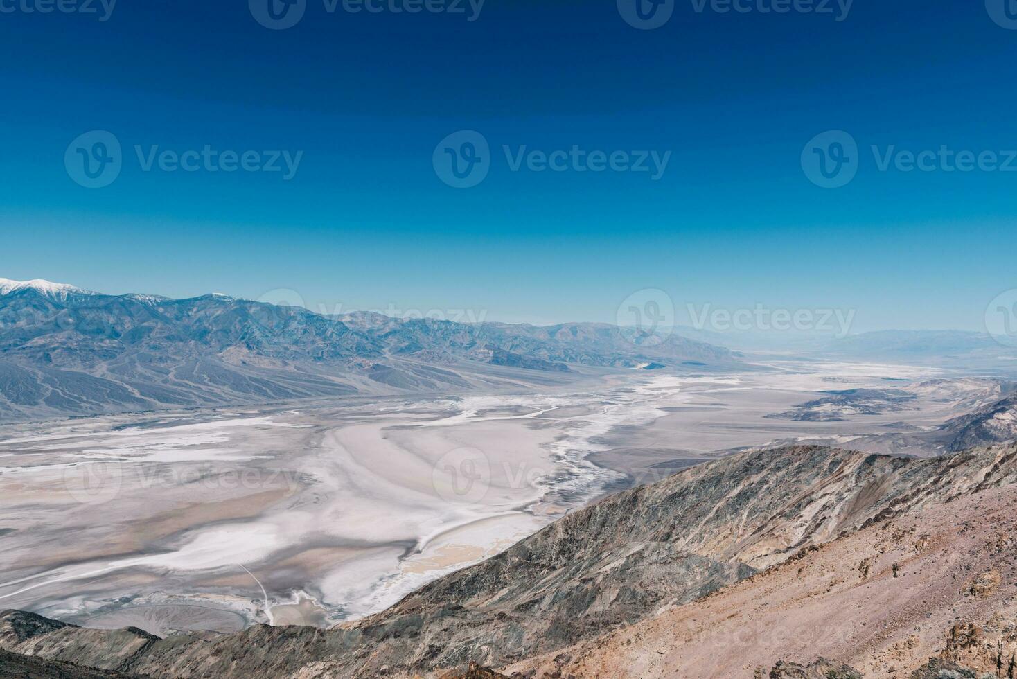 aereo Visualizza di un' deserto lago nel Morte valle foto