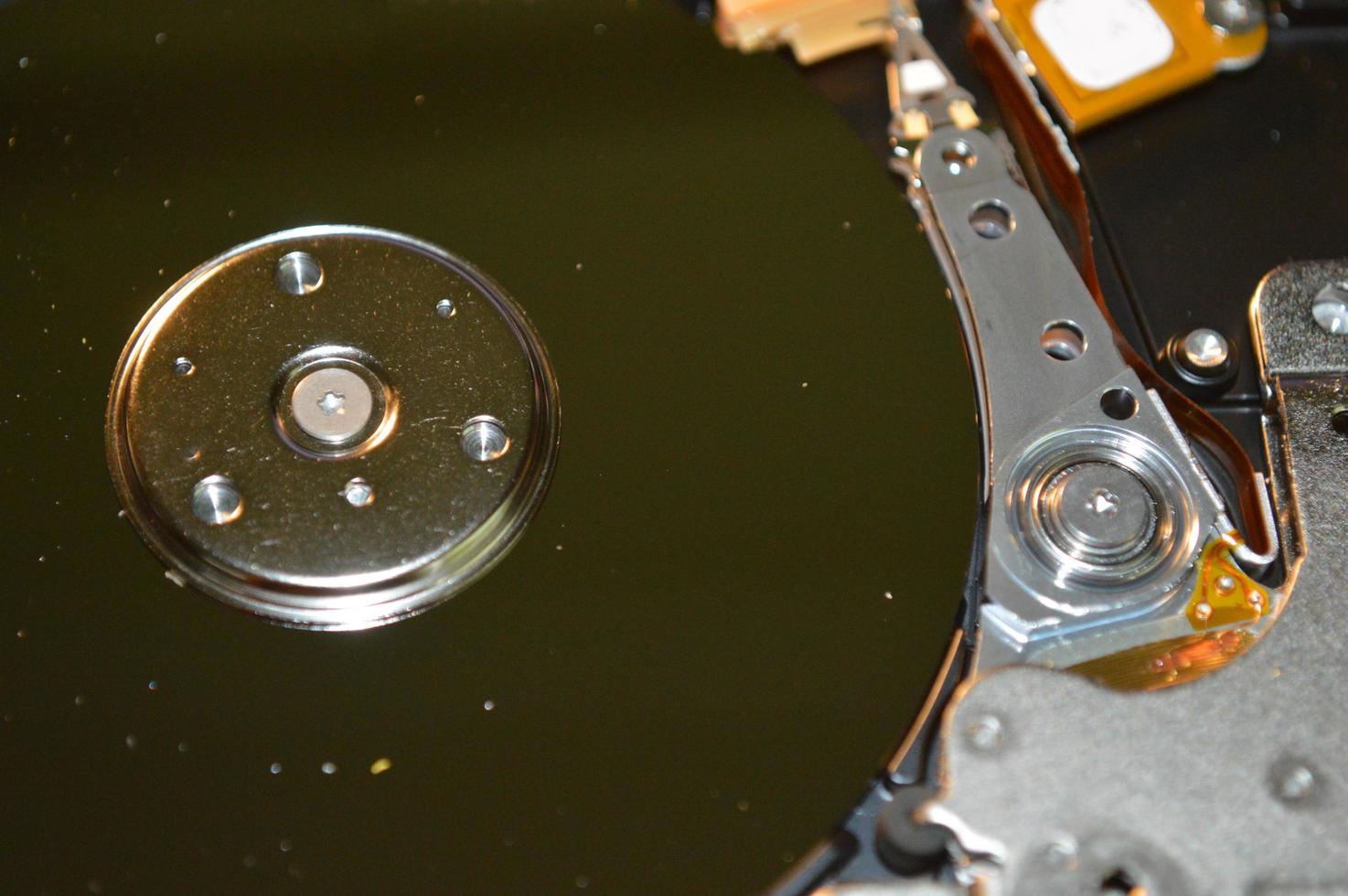 riparare il disco rigido del computer microelettronica foto