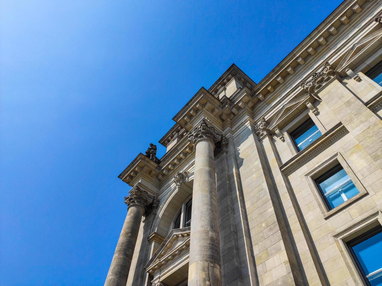 berlino 2019- edificio storico del reichstag foto