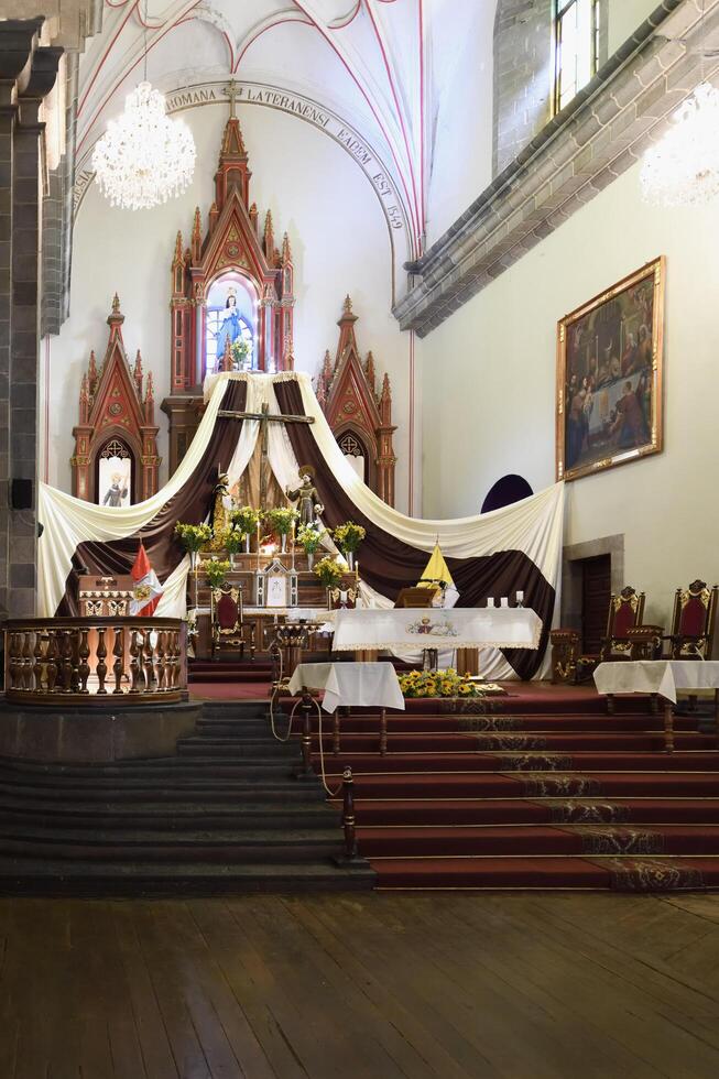 cusco, Perù, 2022 - Chiesa e convento di san Francesco, interno, cusco, Perù foto